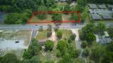 000 Malvern Avenue - Photo 2