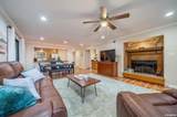 200 Hamilton Oaks - Photo 8