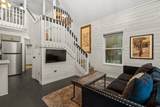 658 Park Avenue - Photo 10