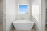 231 Post Point - Photo 24