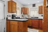 202 Pecan Street - Photo 11