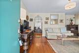 202 Pecan Street - Photo 4