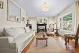 202 Pecan Street - Photo 6