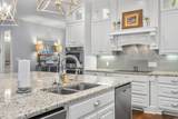 350 Longpoint - Photo 13