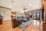 134 Bratton - Photo 9