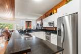 207 Wilson Point - Photo 15