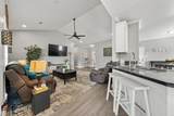 105 Wyatt - Photo 8