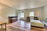 2702 Malvern Avenue - Photo 3