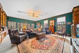 190 Woodlore Point - Photo 6