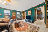 190 Woodlore Point - Photo 7