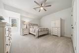 302 Oak Shores Circle - Photo 39