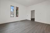 207 Hagen Street - Photo 6