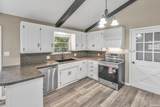 203 Halteria Point - Photo 13