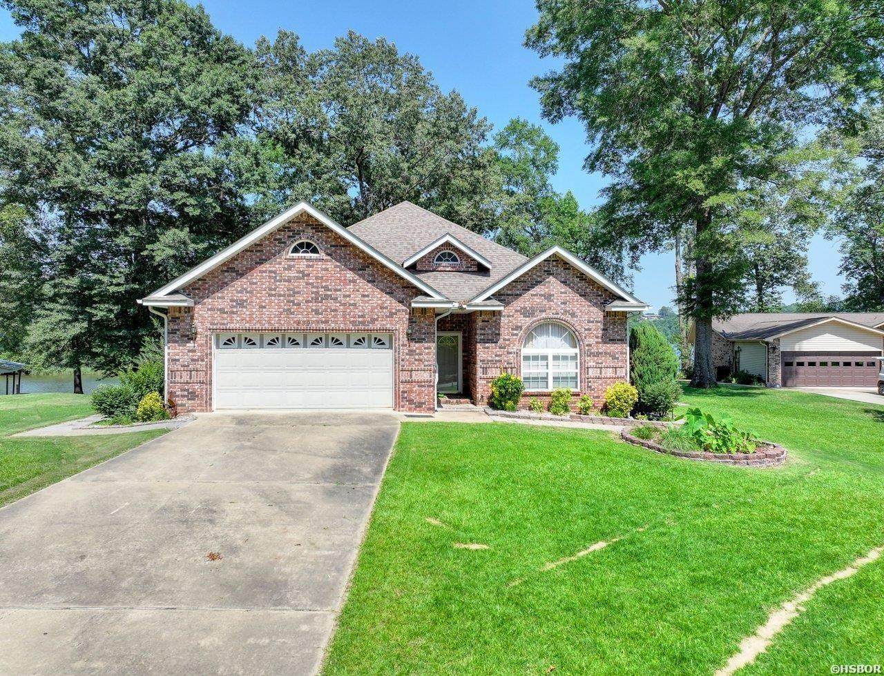 239 Scenic Drive - Photo 1
