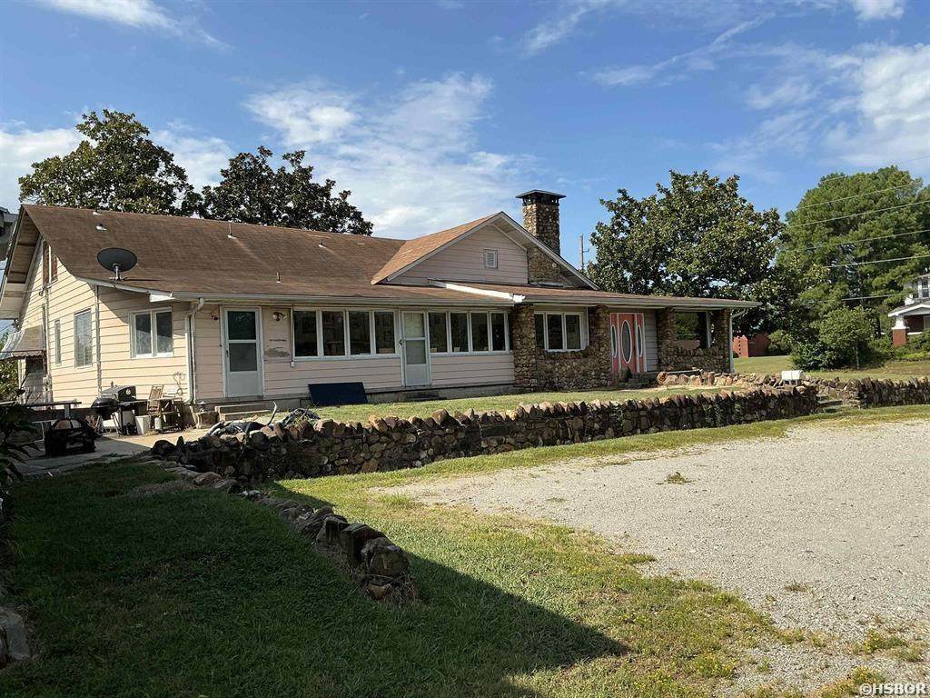 1711 Central Avenue - Photo 1