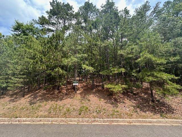 268 Oak Shores Circle - Photo 1