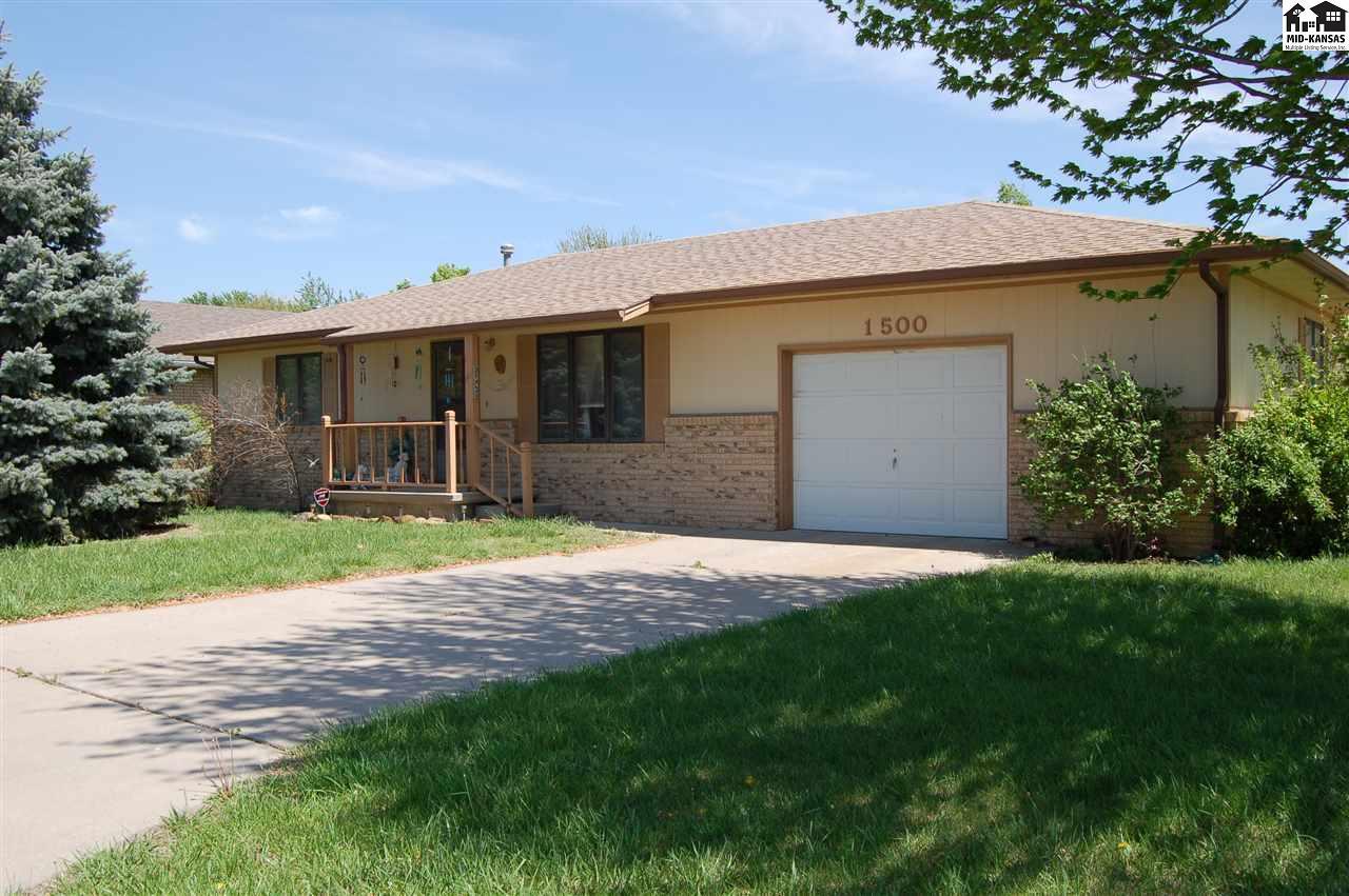 1500 Trail West St - Photo 1