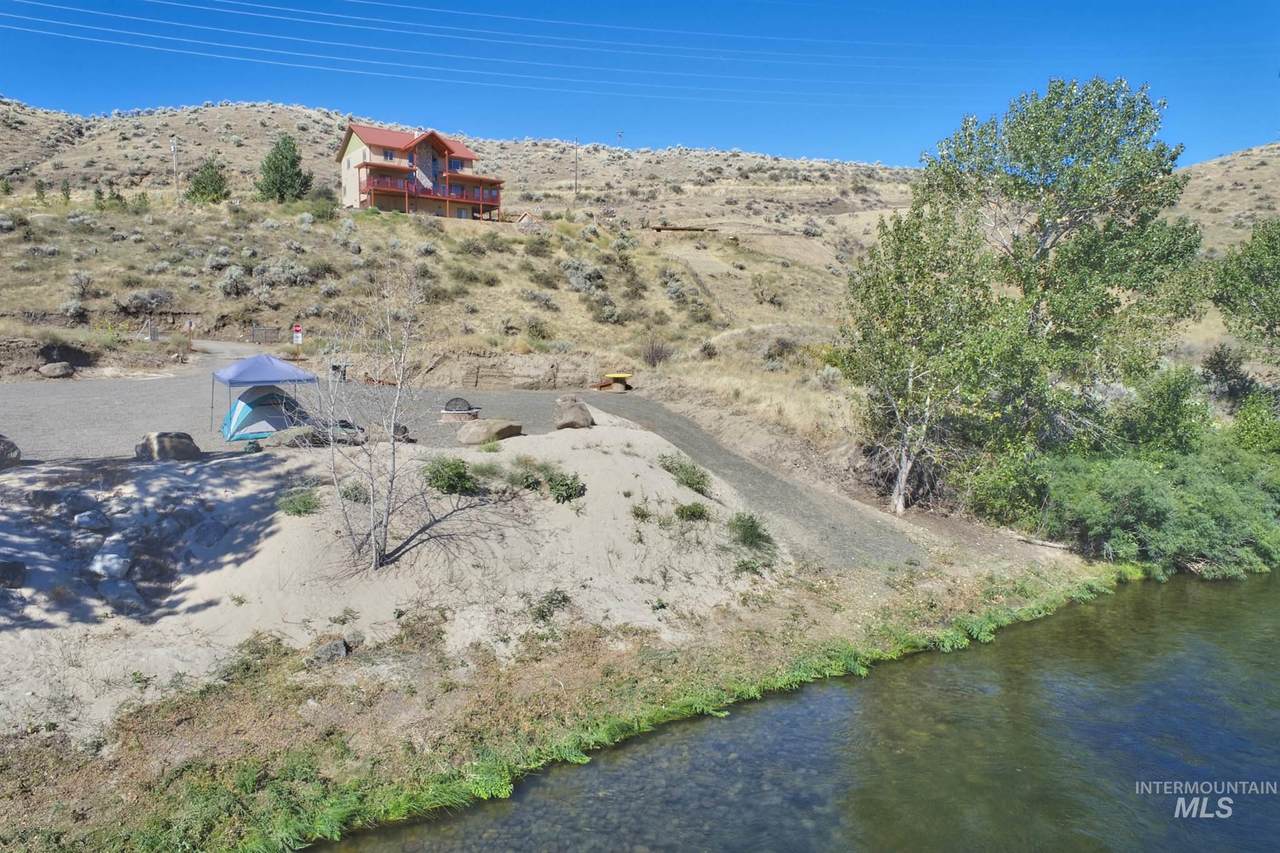 11600 Gatfield - Photo 1