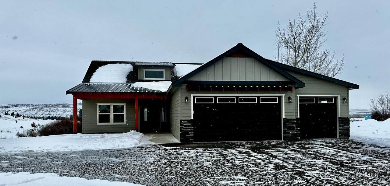 2138 Fairway Drive - Photo 1