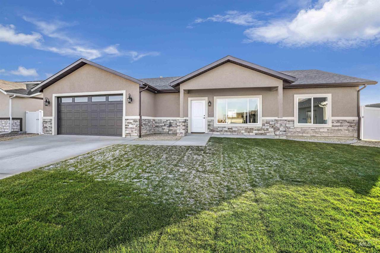 204 Hartley Road - Photo 1