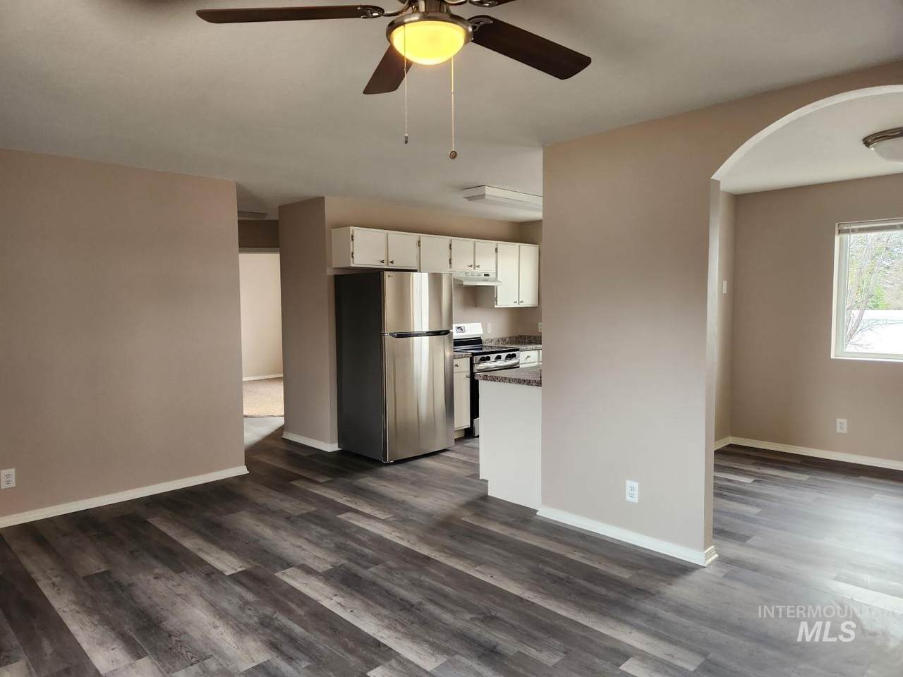 1976 Decker - Photo 1