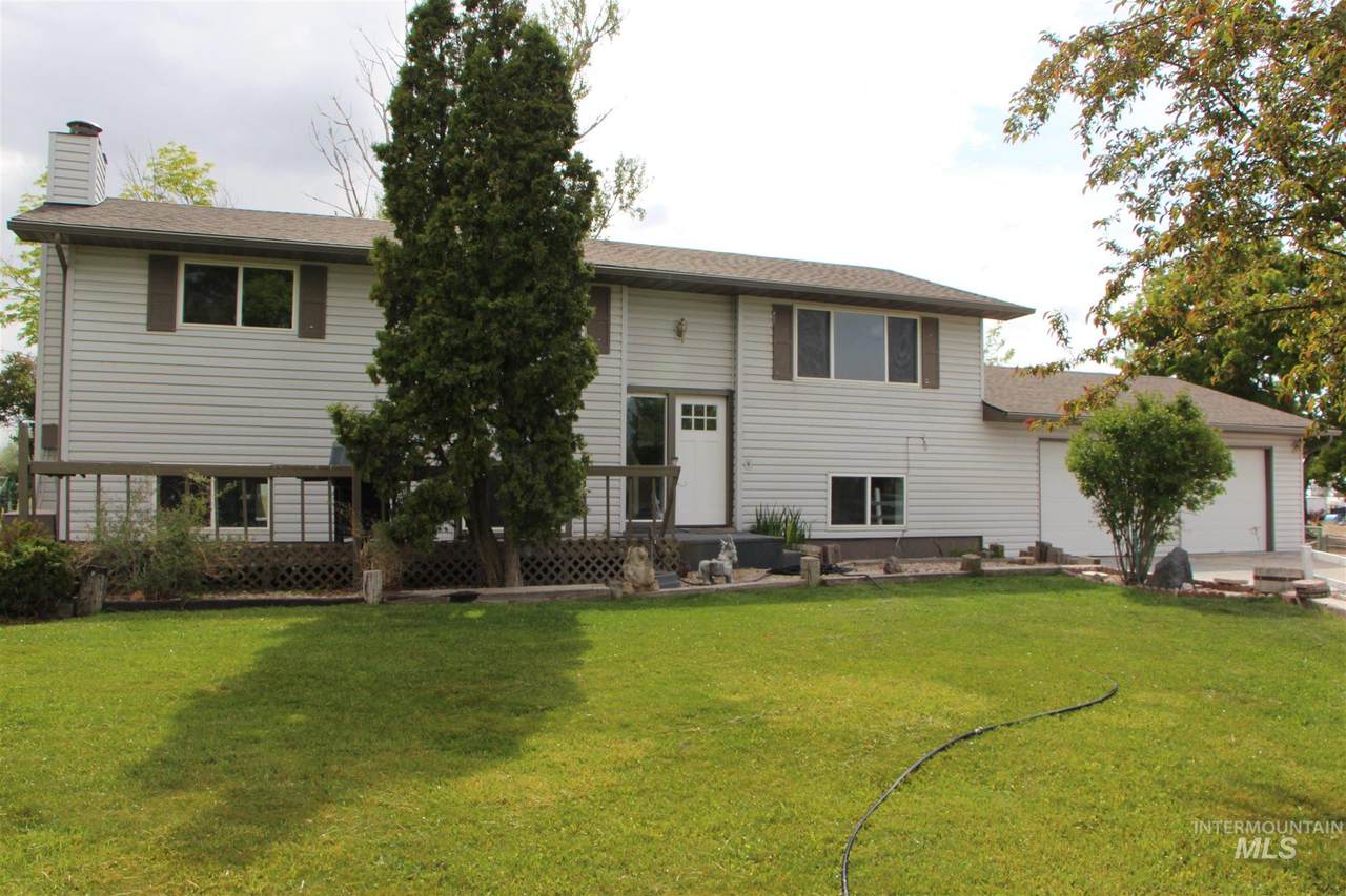 2279 4000 N - Photo 1 2279 4000 N - Photo 1