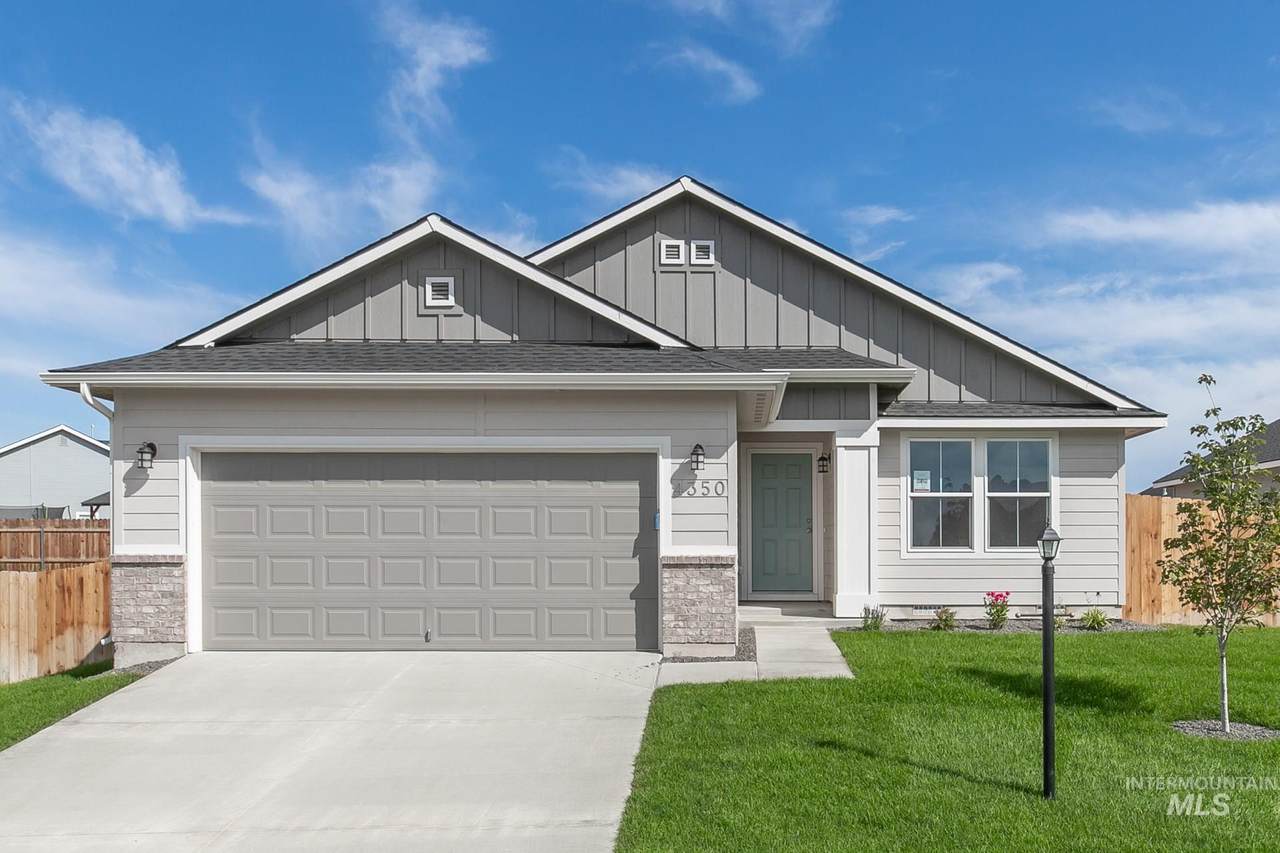3387 Remembrance Dr - Photo 1