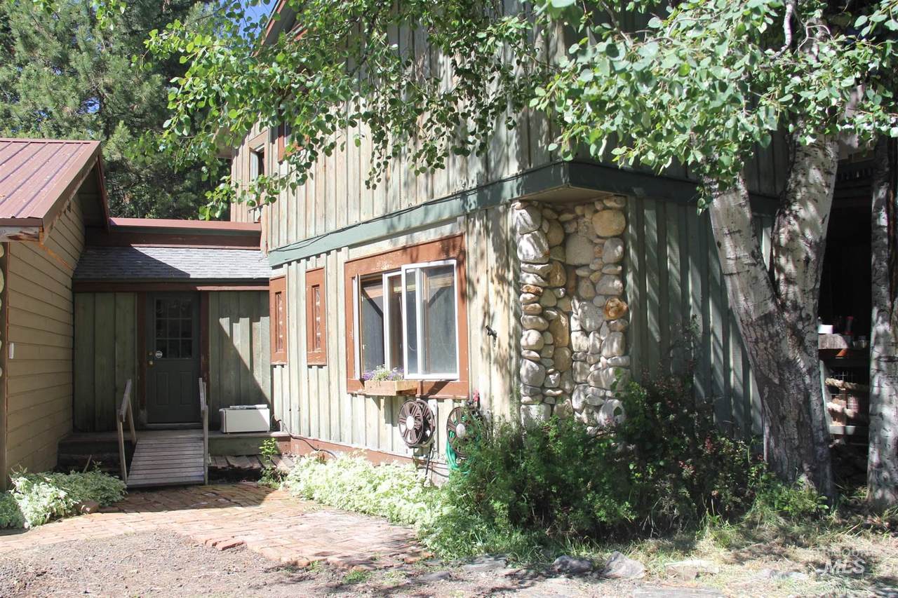 14190 Hancock Road - Photo 1
