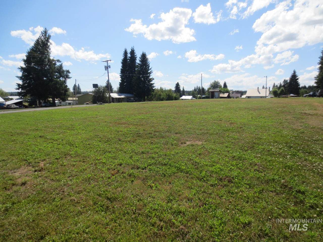 214 1st Ave - Photo 1