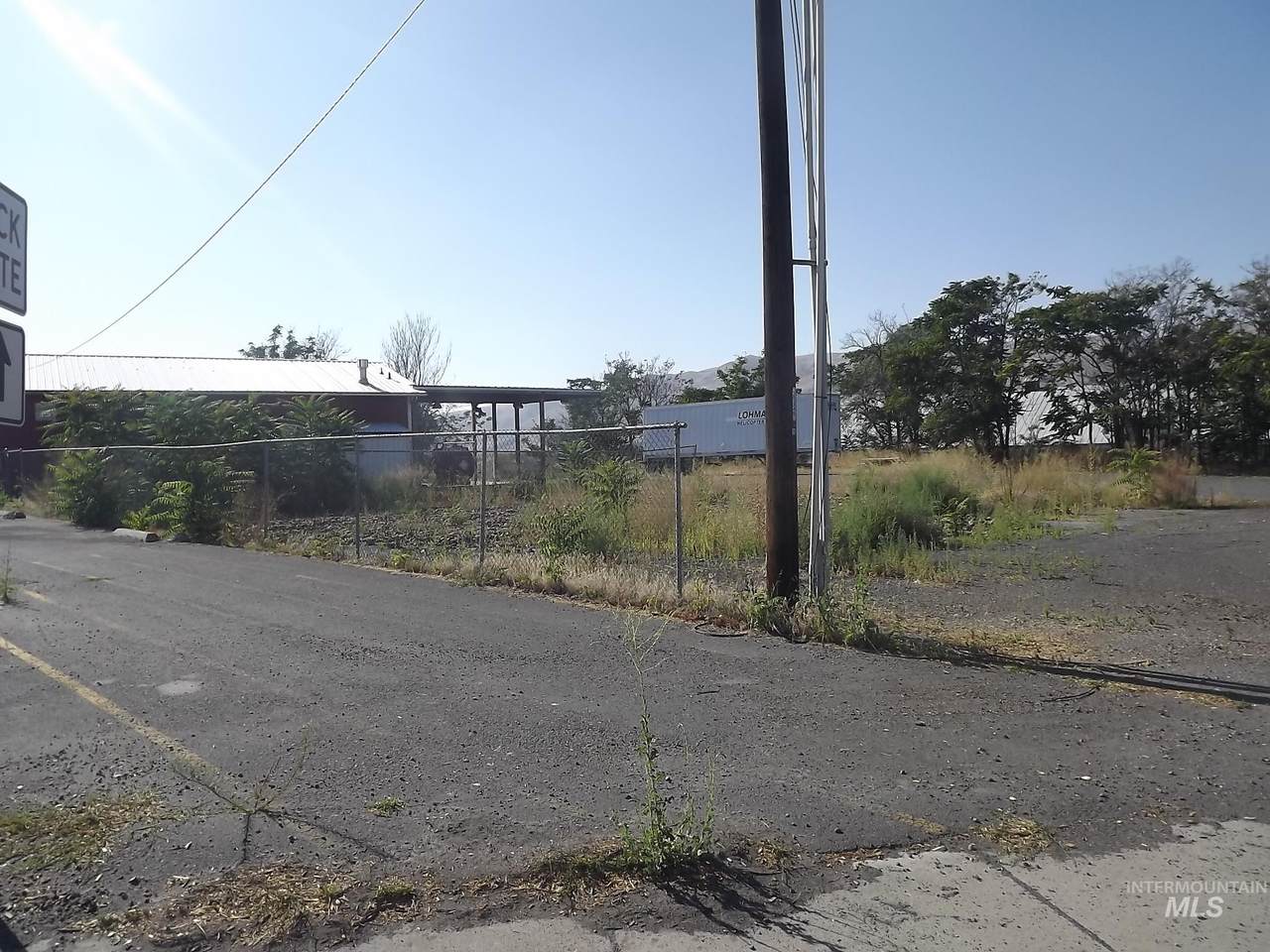 109 Mill Road - Photo 1