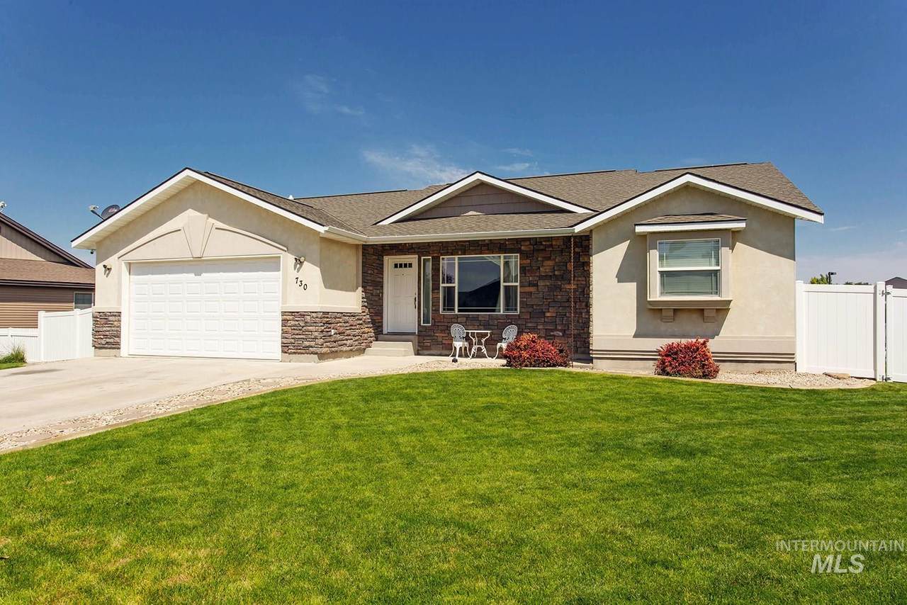 730 Lindsey Lane - Photo 1