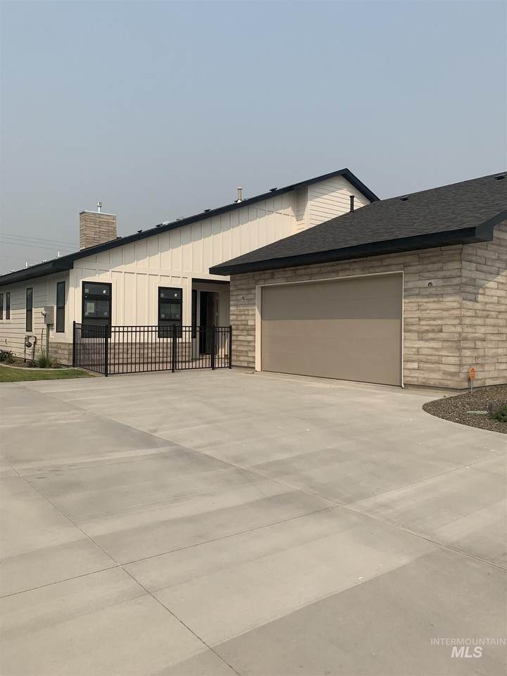 1161 Langford Way - Photo 1