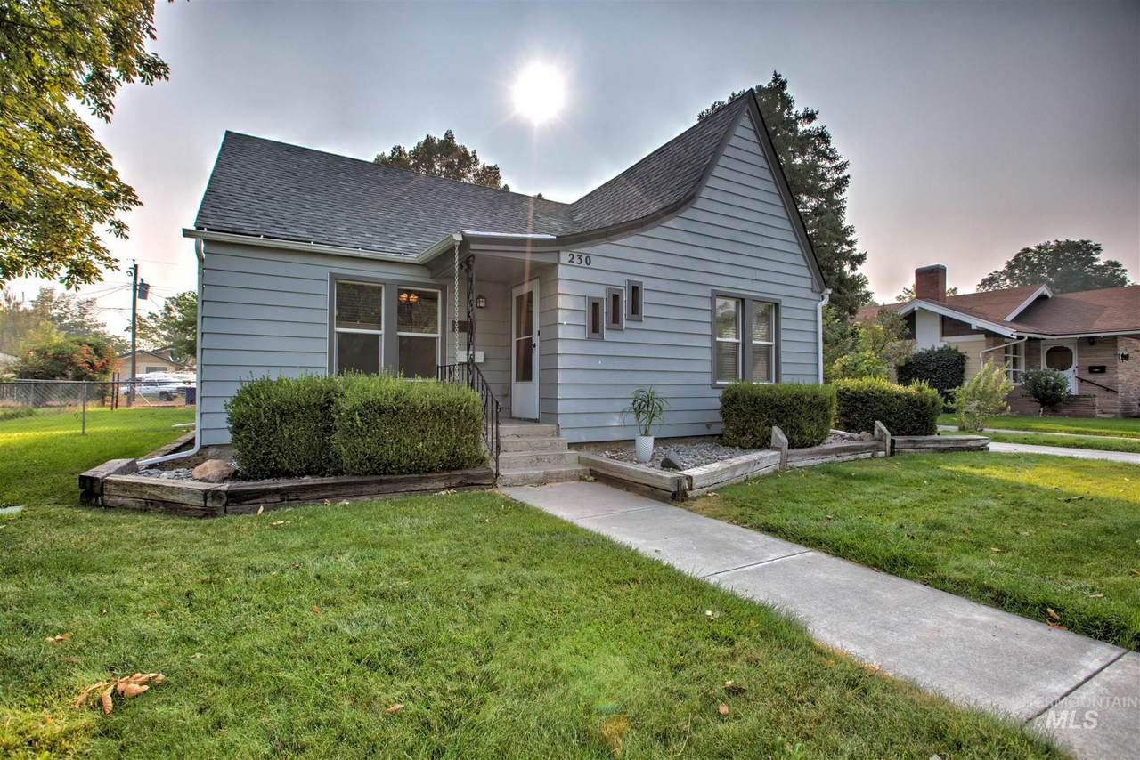 230 Buchanan St. - Photo 1