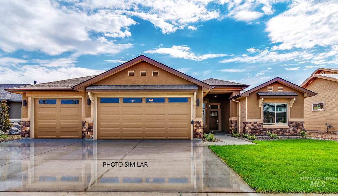 8955 Formosa Way - Photo 1