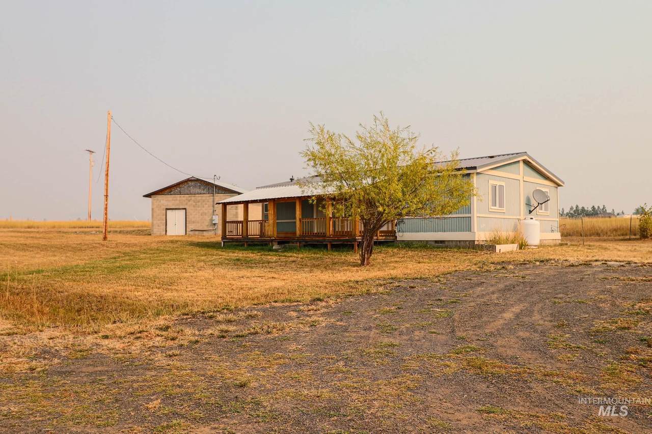 111 Jefferson Drive - Photo 1