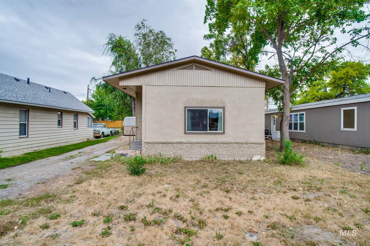 657 Idaho - Photo 1