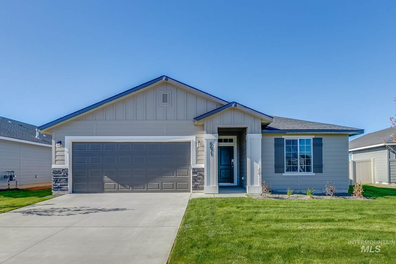 2472 Malcolm Ct - Photo 1