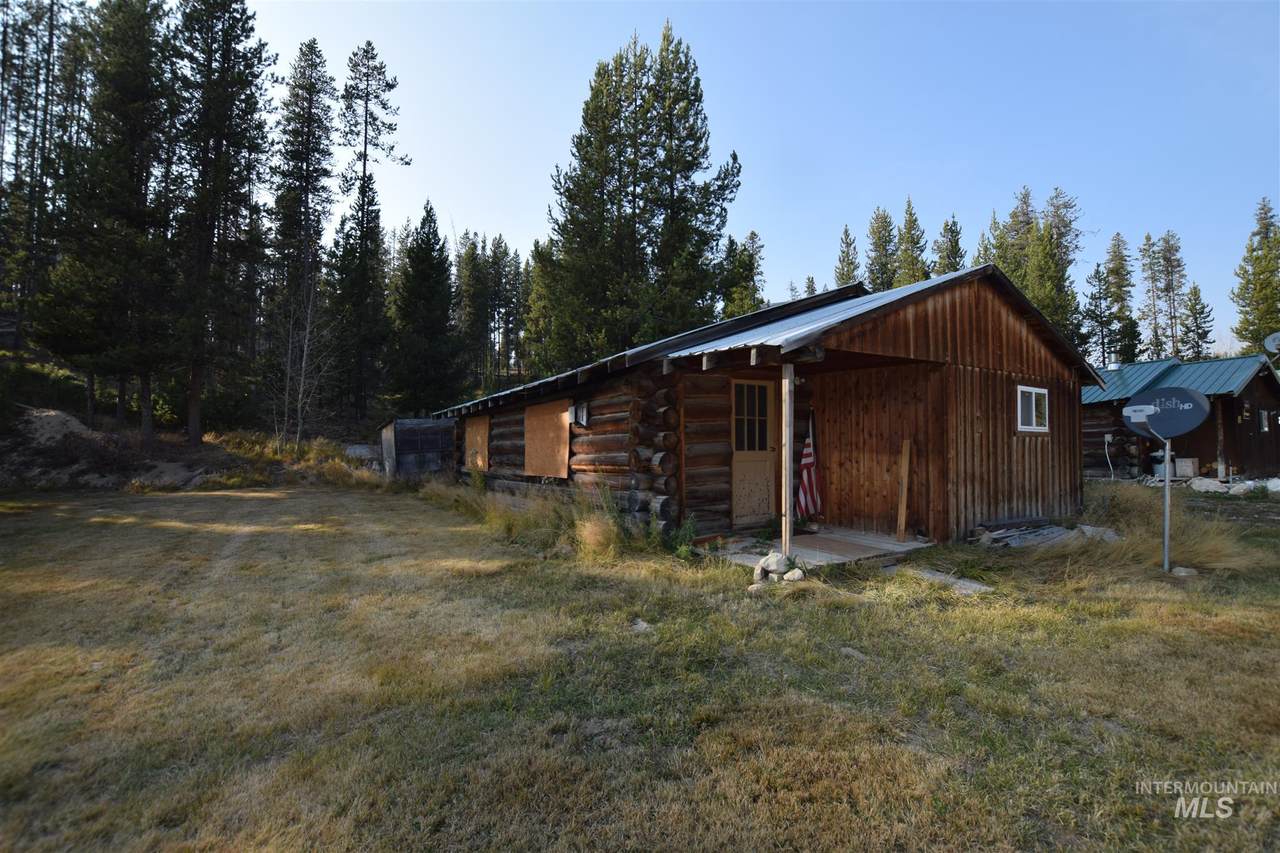 2724 Dixie Road - Photo 1