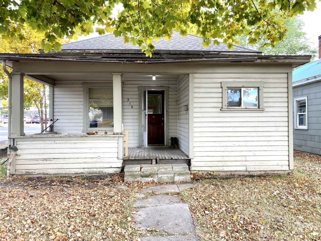 316 Almon - Photo 1