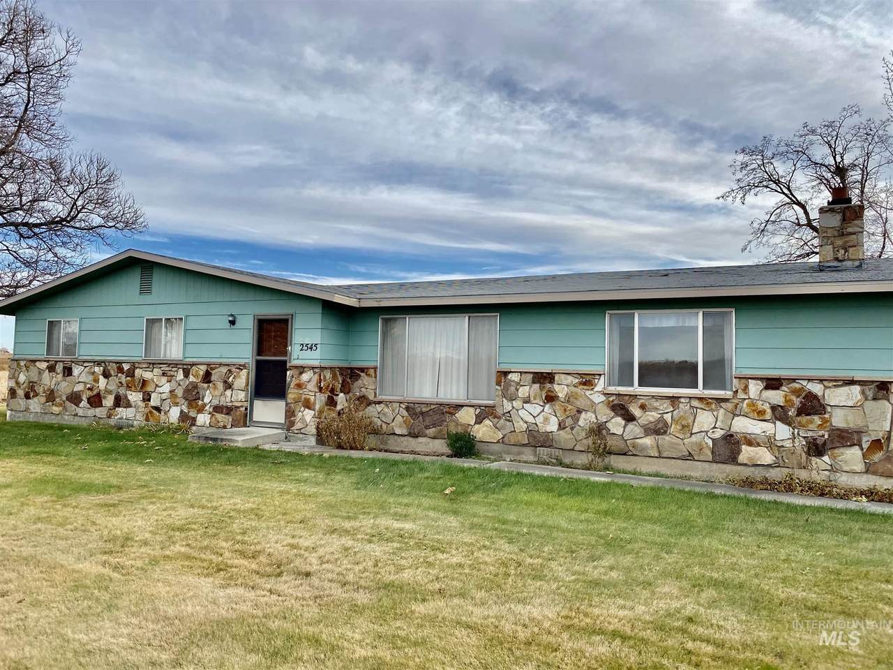 5284 Hwy 72 - Photo 1