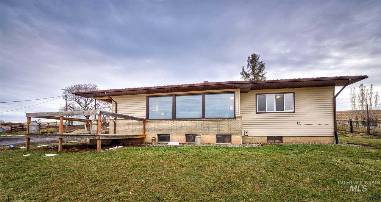 33818 North Rd. - Photo 1