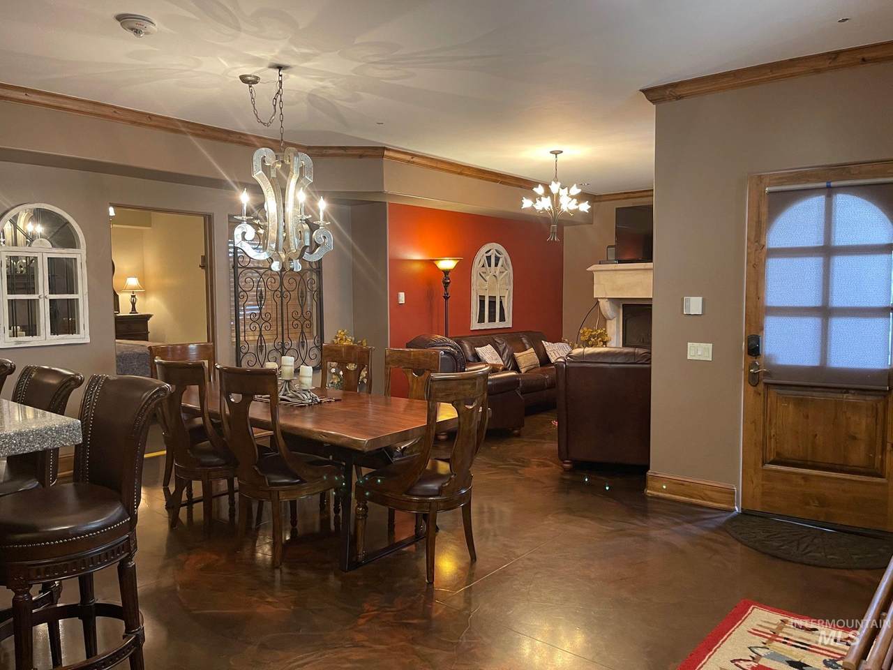 520 Leadville Avenue - Photo 1