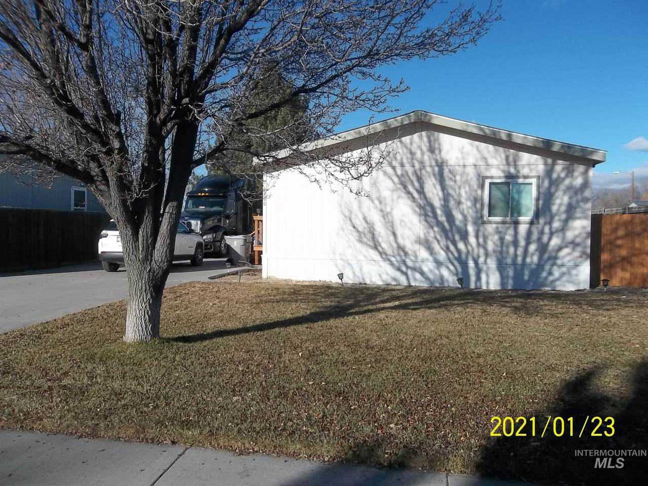 1760 Windmere Drive - Photo 1