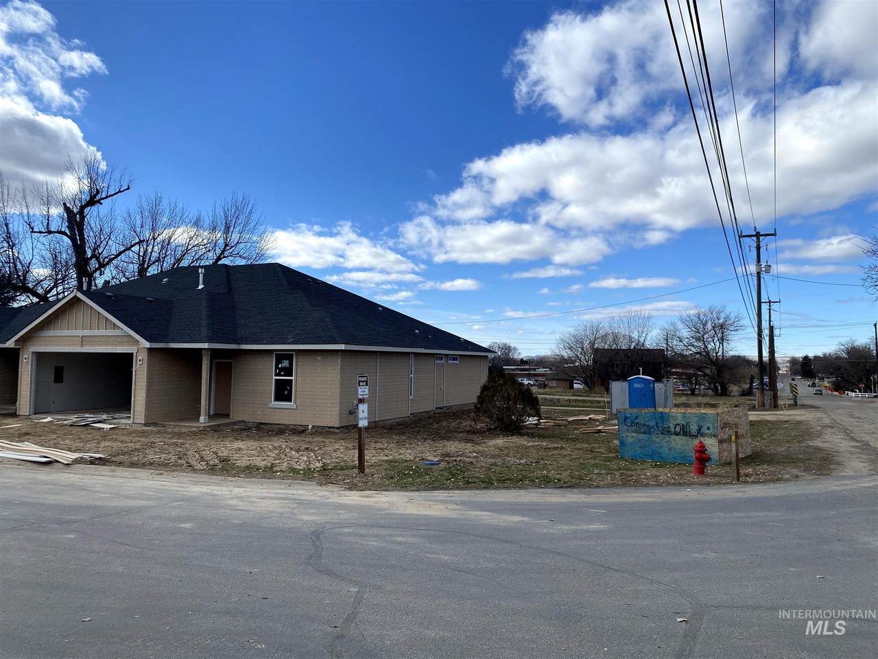 610 Deer Meadows Lane - Photo 1