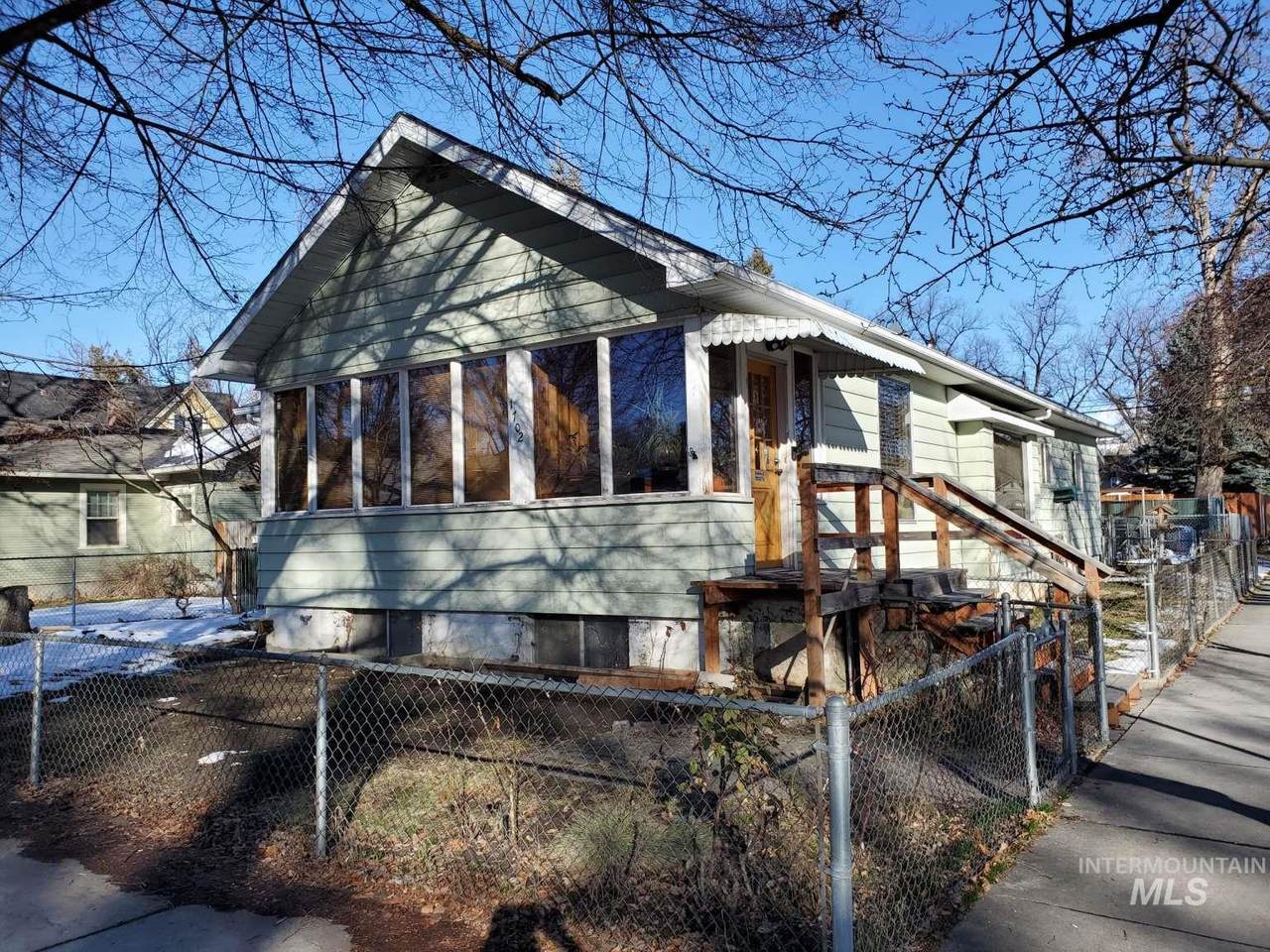 1702 11th St - Photo 1