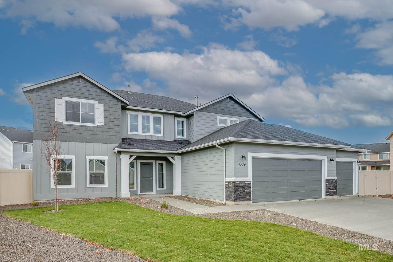 890 Smallwood Ct - Photo 1