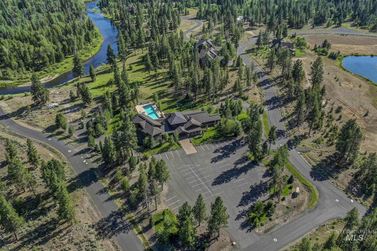 L81 Fawnlilly Dr - Photo 1