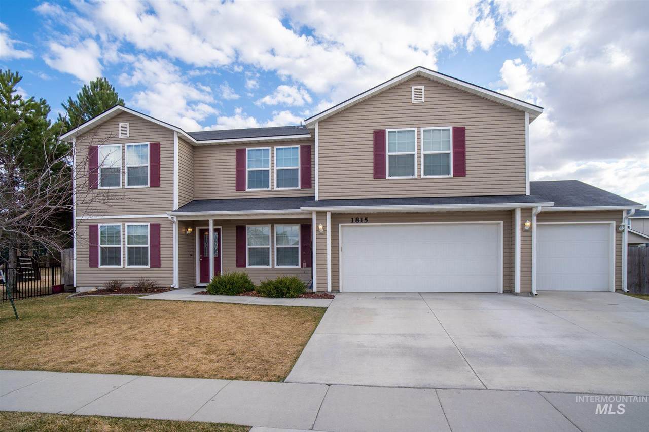 1815 Adelaide Dr - Photo 1