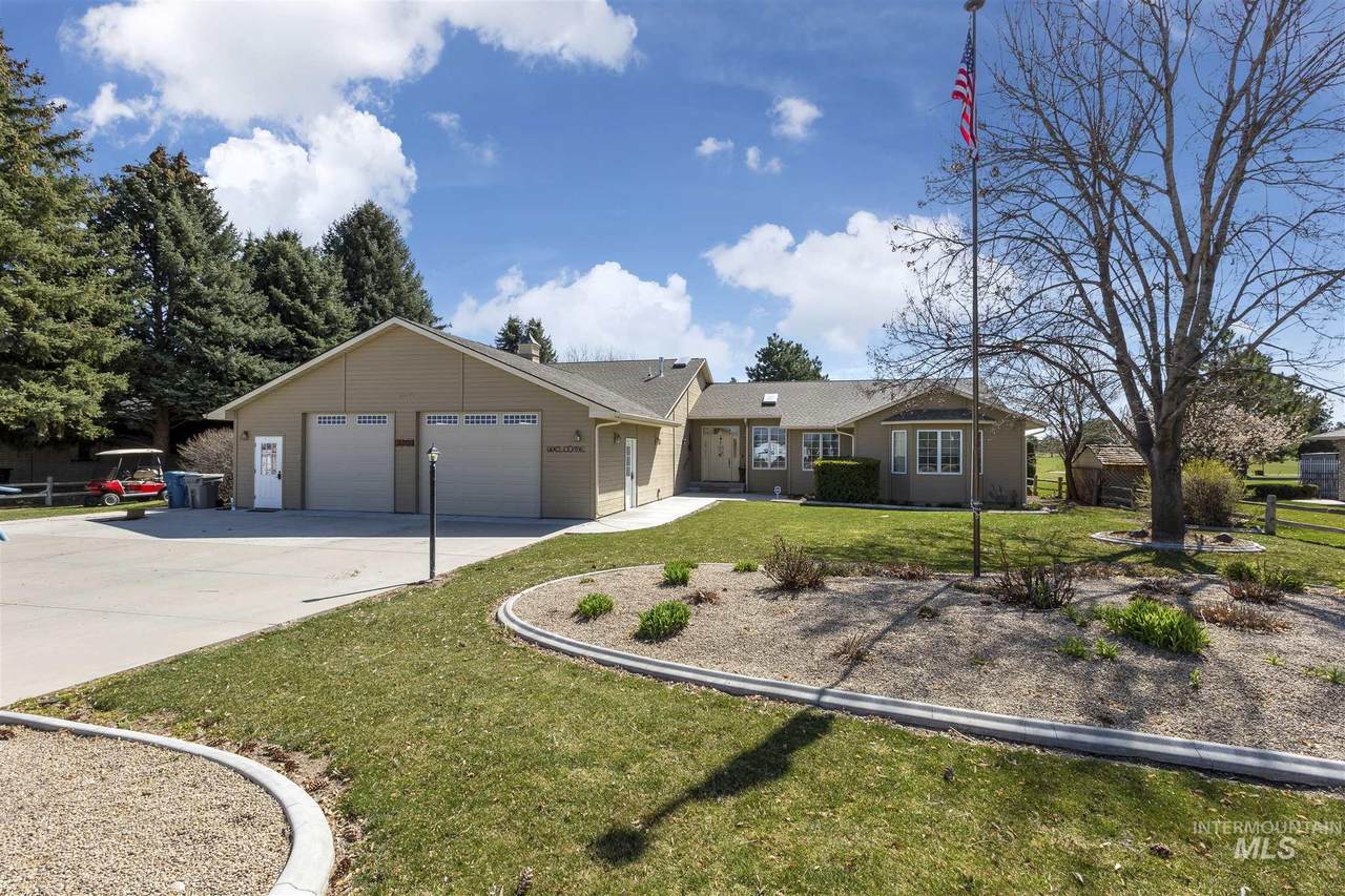 15071 Griffin Ln - Photo 1