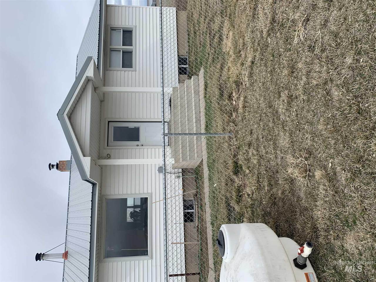 411 Crestview Rd. - Photo 1